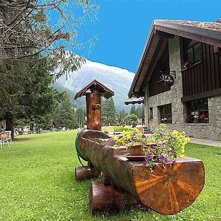California 3* Champoluc